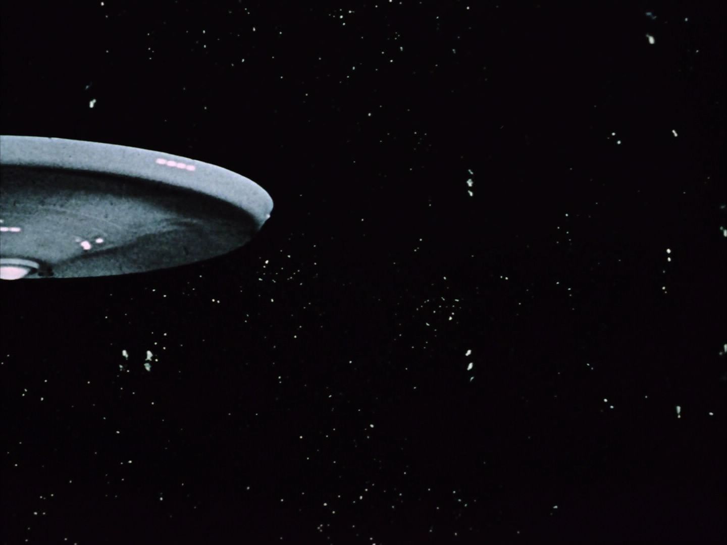 ariane179254_StarTrek_2x06_TheDoomsdayMachine_2439.jpg