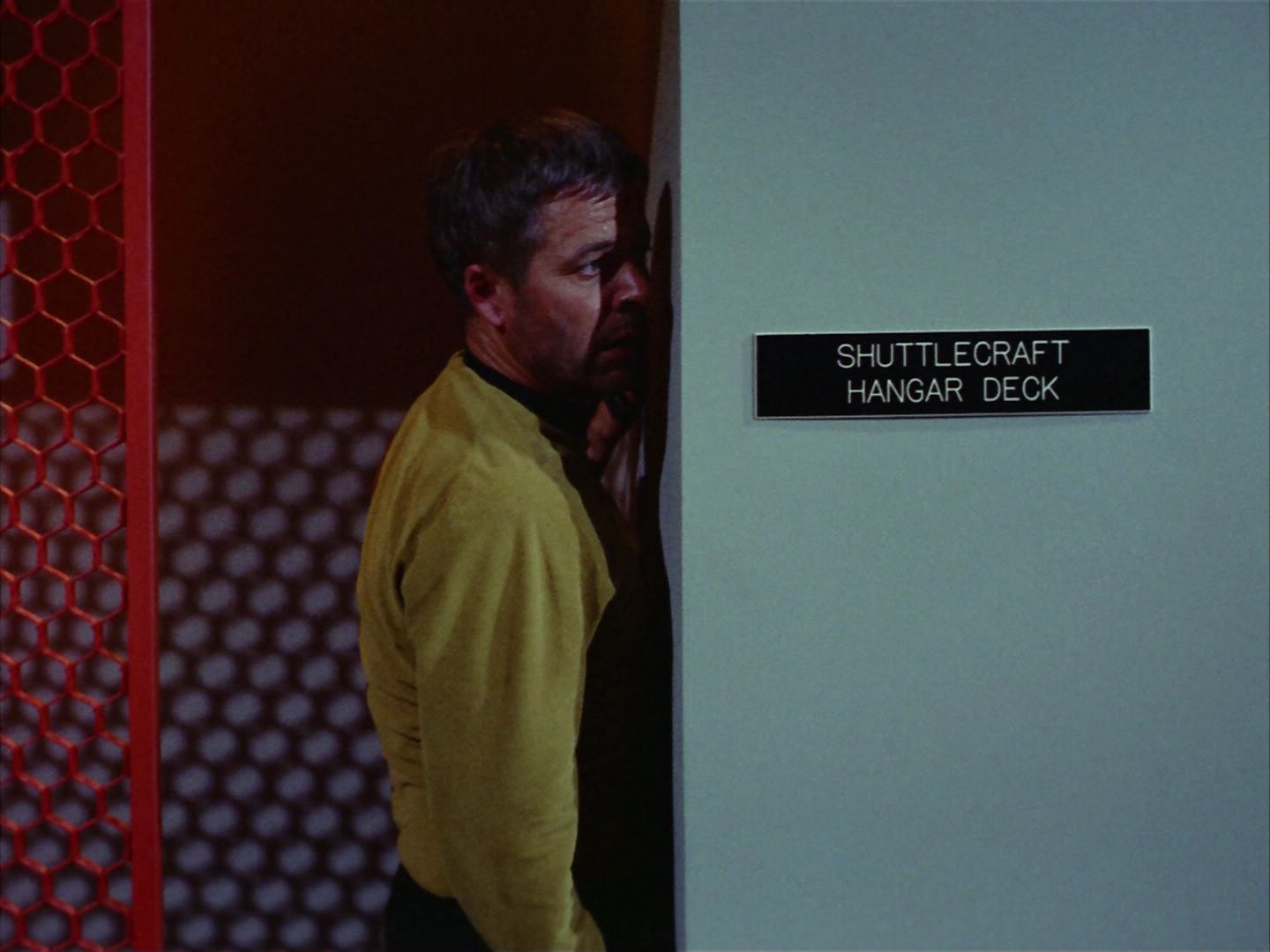 ariane179254_StarTrek_2x06_TheDoomsdayMachine_2467.jpg
