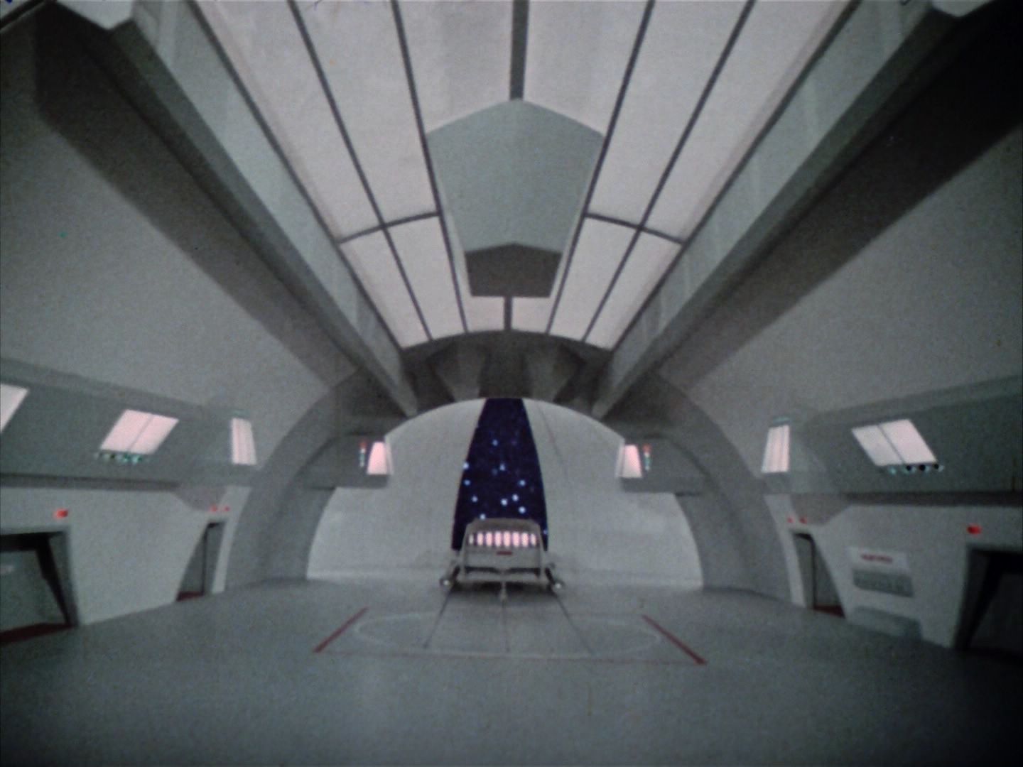 ariane179254_StarTrek_2x06_TheDoomsdayMachine_2532.jpg