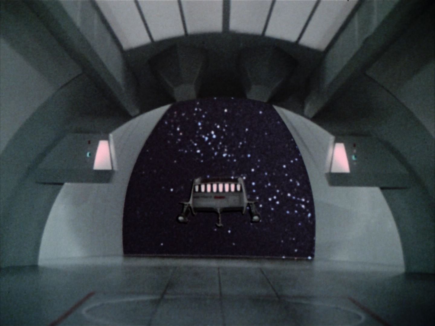 ariane179254_StarTrek_2x06_TheDoomsdayMachine_2547.jpg