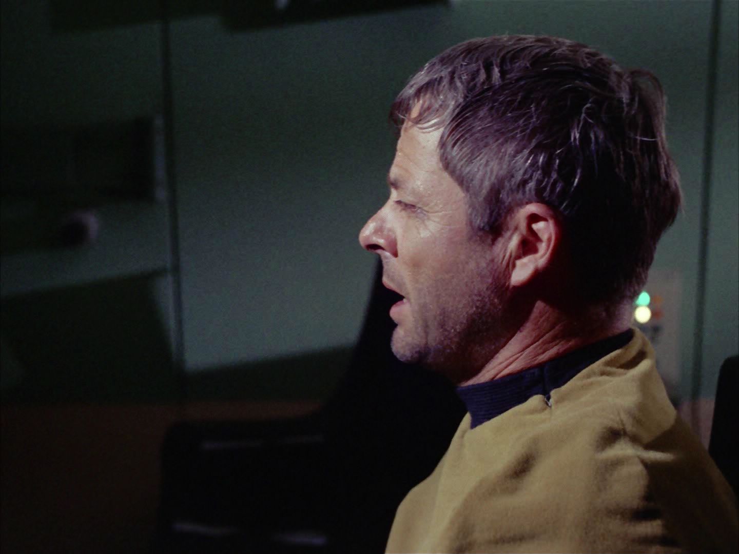 ariane179254_StarTrek_2x06_TheDoomsdayMachine_2603.jpg