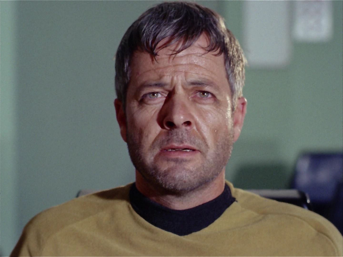 ariane179254_StarTrek_2x06_TheDoomsdayMachine_2629.jpg