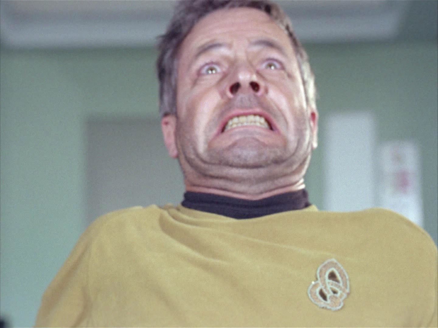 ariane179254_StarTrek_2x06_TheDoomsdayMachine_2700.jpg
