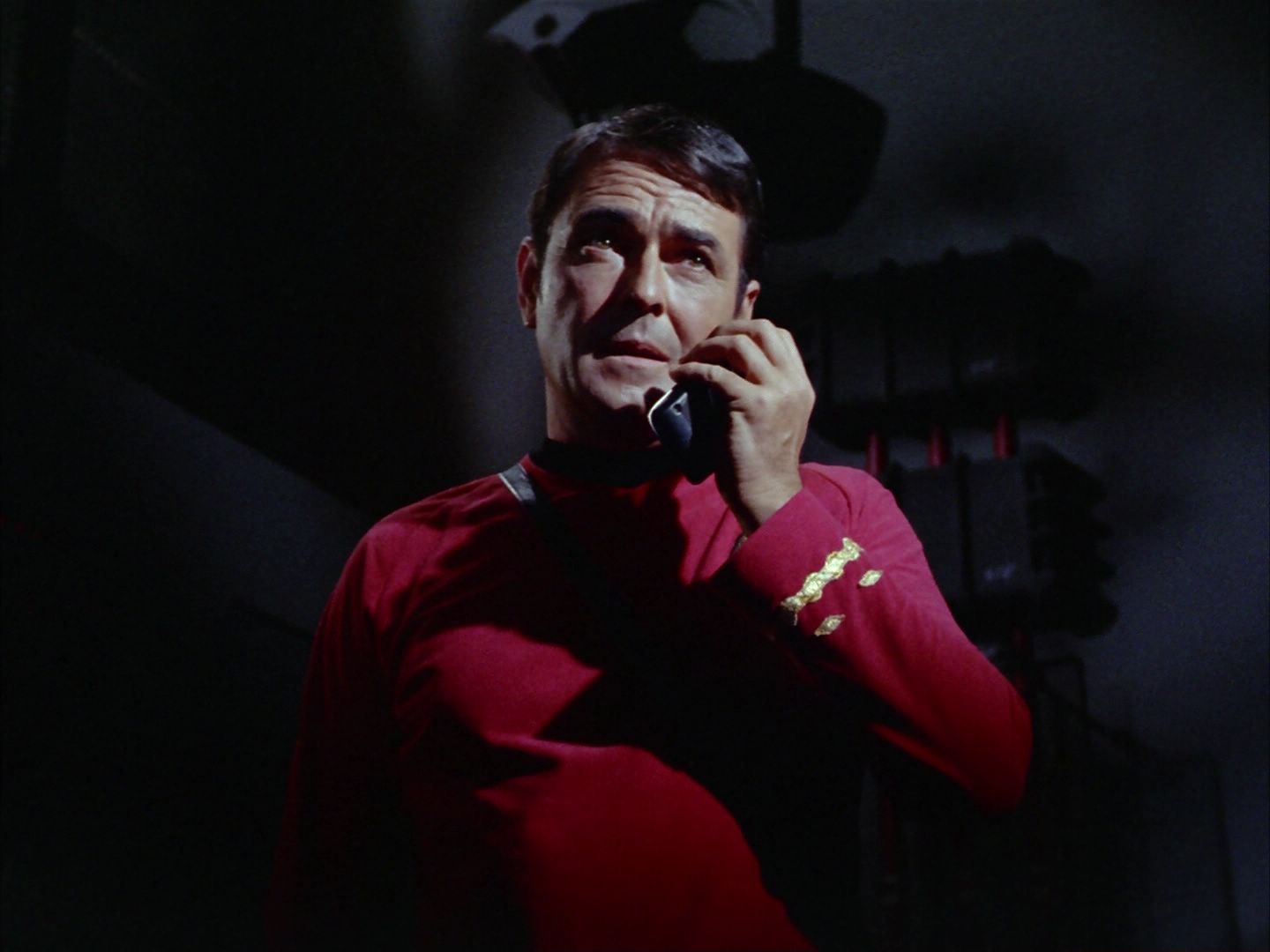 ariane179254_StarTrek_2x06_TheDoomsdayMachine_2899.jpg