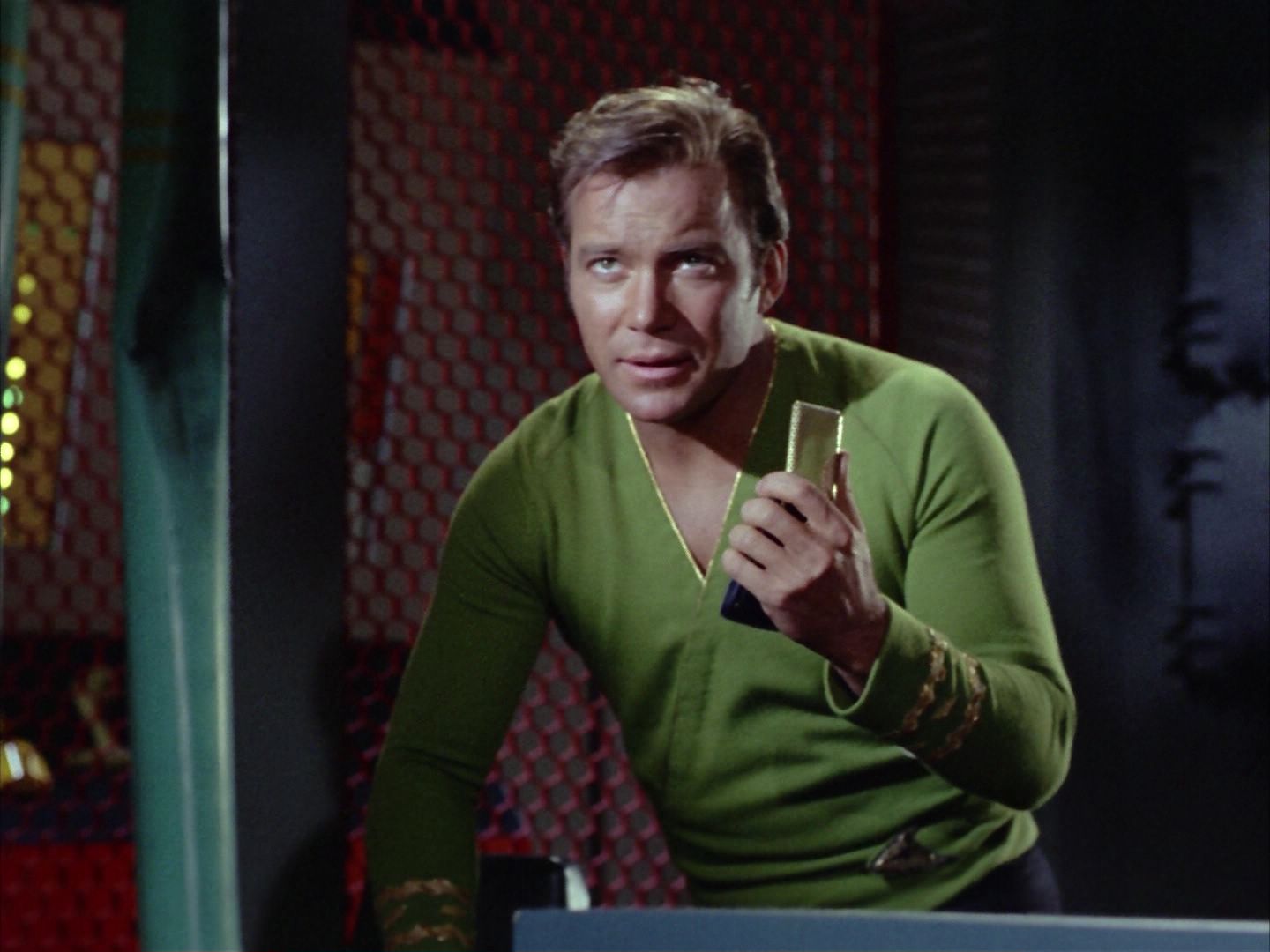 ariane179254_StarTrek_2x06_TheDoomsdayMachine_2931.jpg