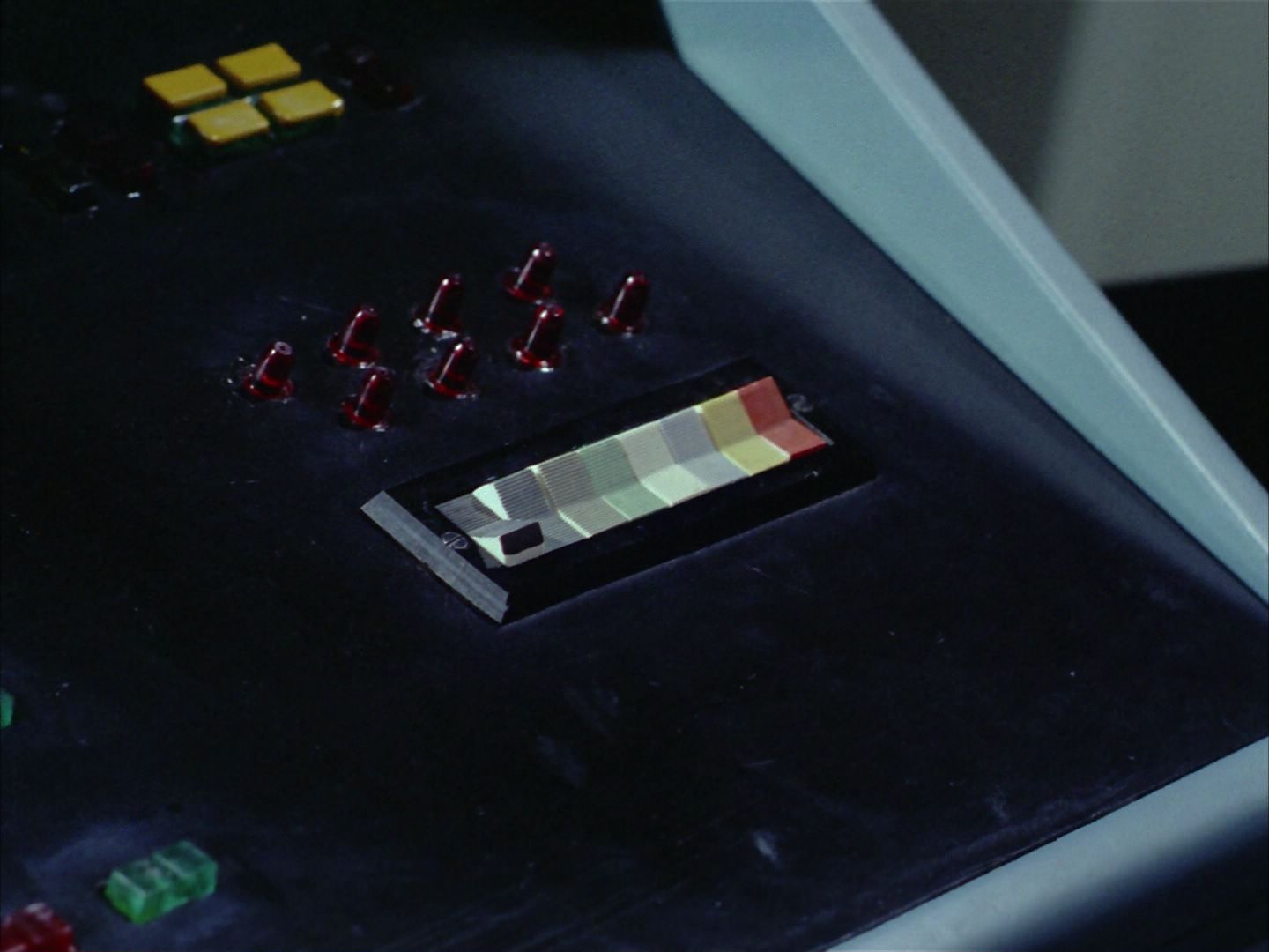 ariane179254_StarTrek_2x06_TheDoomsdayMachine_2991.jpg