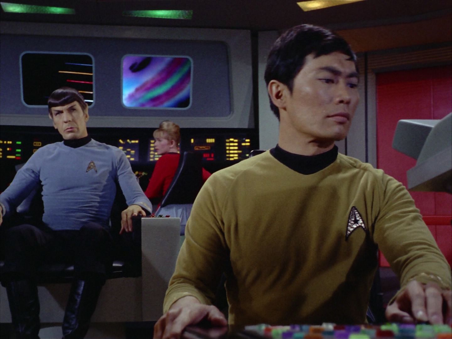 ariane179254_StarTrek_2x06_TheDoomsdayMachine_3045.jpg