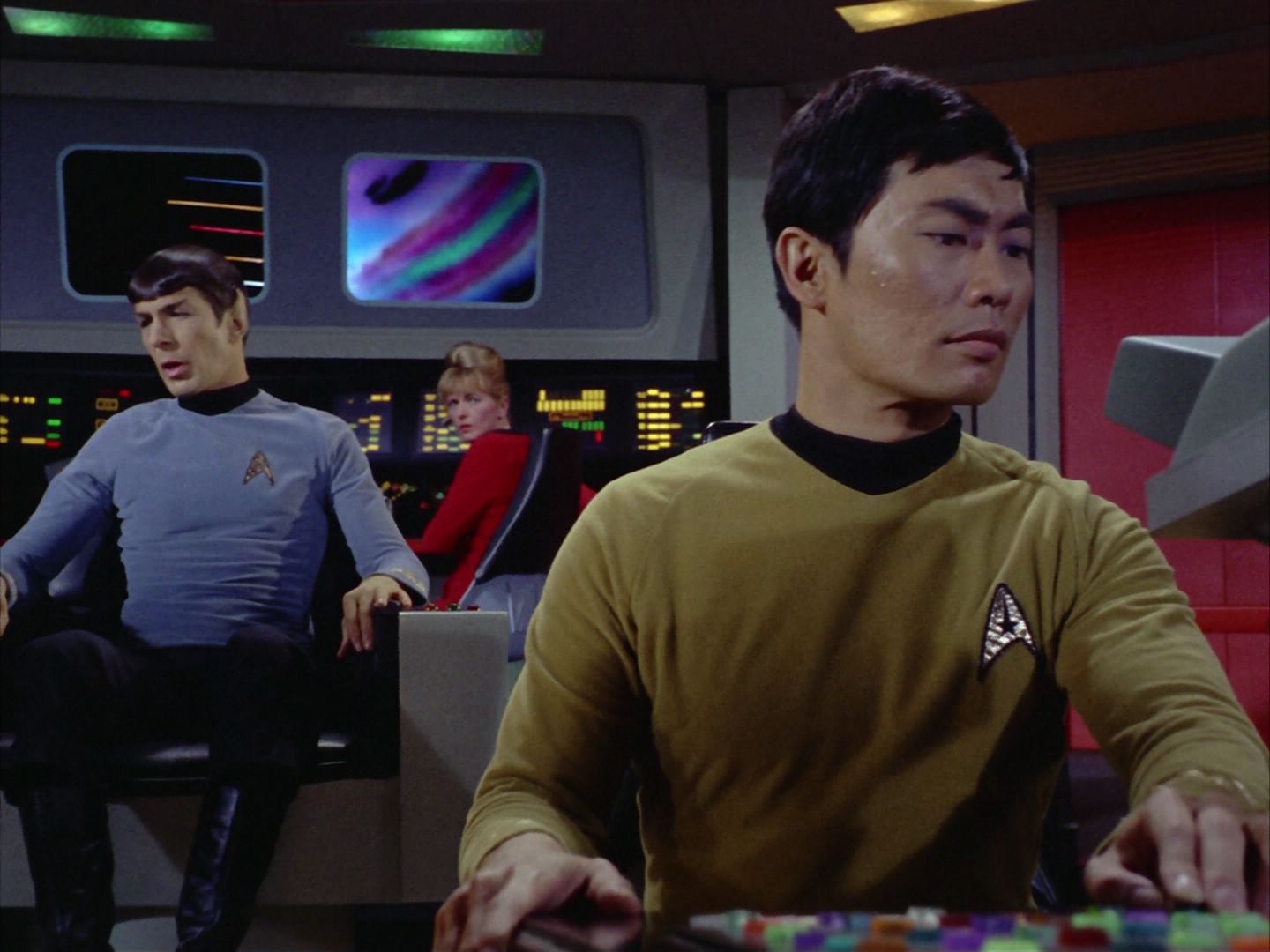 ariane179254_StarTrek_2x06_TheDoomsdayMachine_3046.jpg