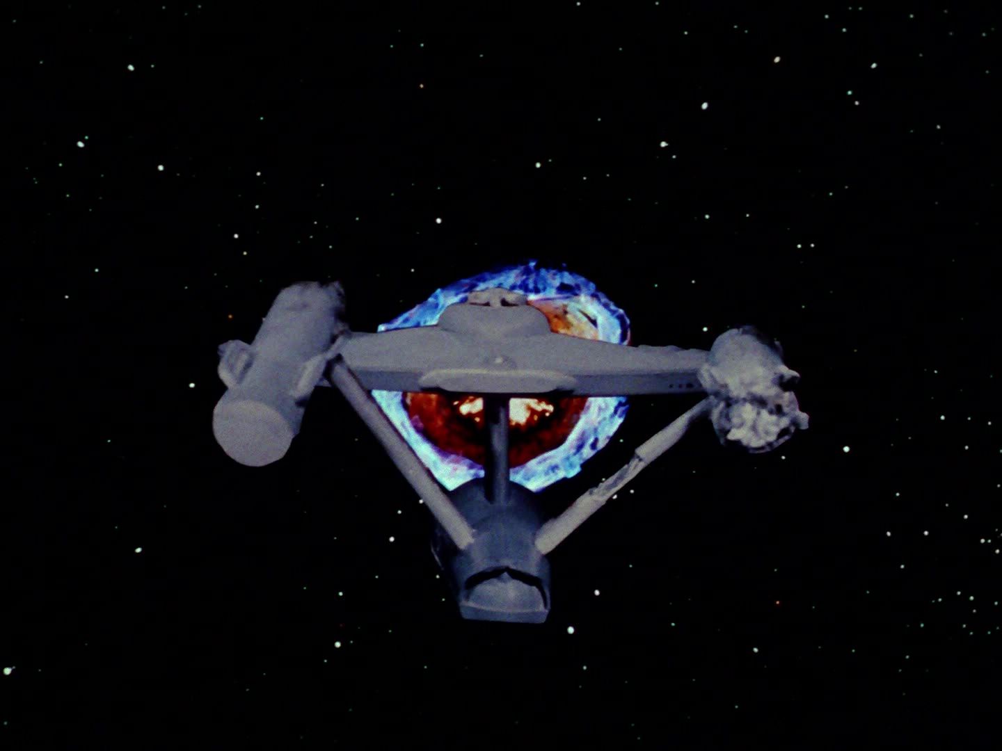 ariane179254_StarTrek_2x06_TheDoomsdayMachine_3210.jpg