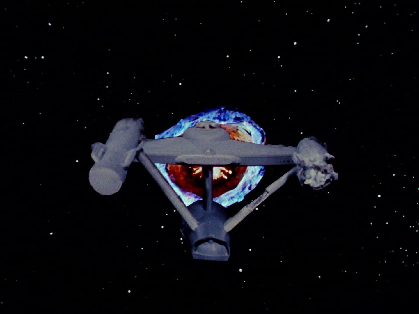 ariane179254_StarTrek_2x06_TheDoomsdayMachine_3211.jpg