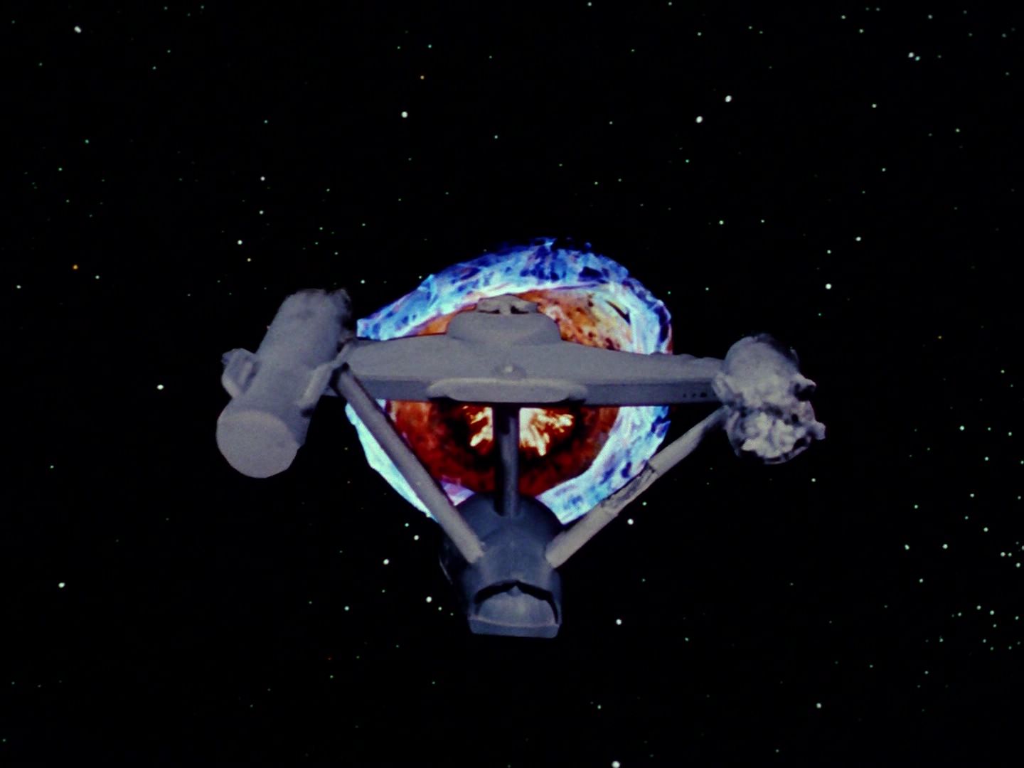ariane179254_StarTrek_2x06_TheDoomsdayMachine_3214.jpg