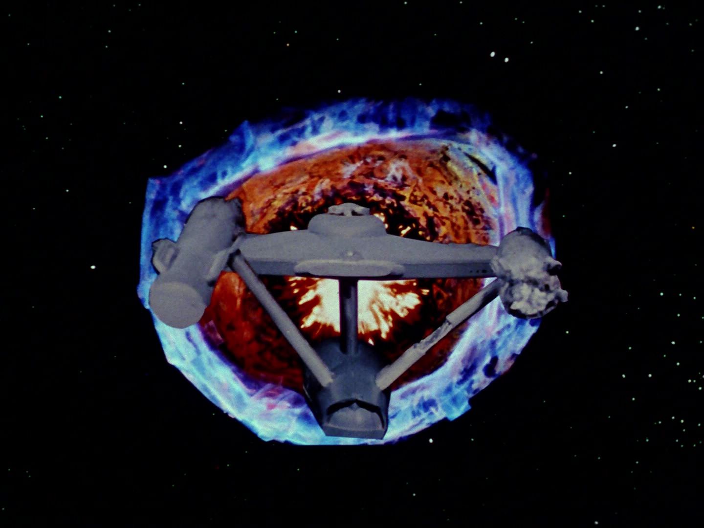 ariane179254_StarTrek_2x06_TheDoomsdayMachine_3238.jpg