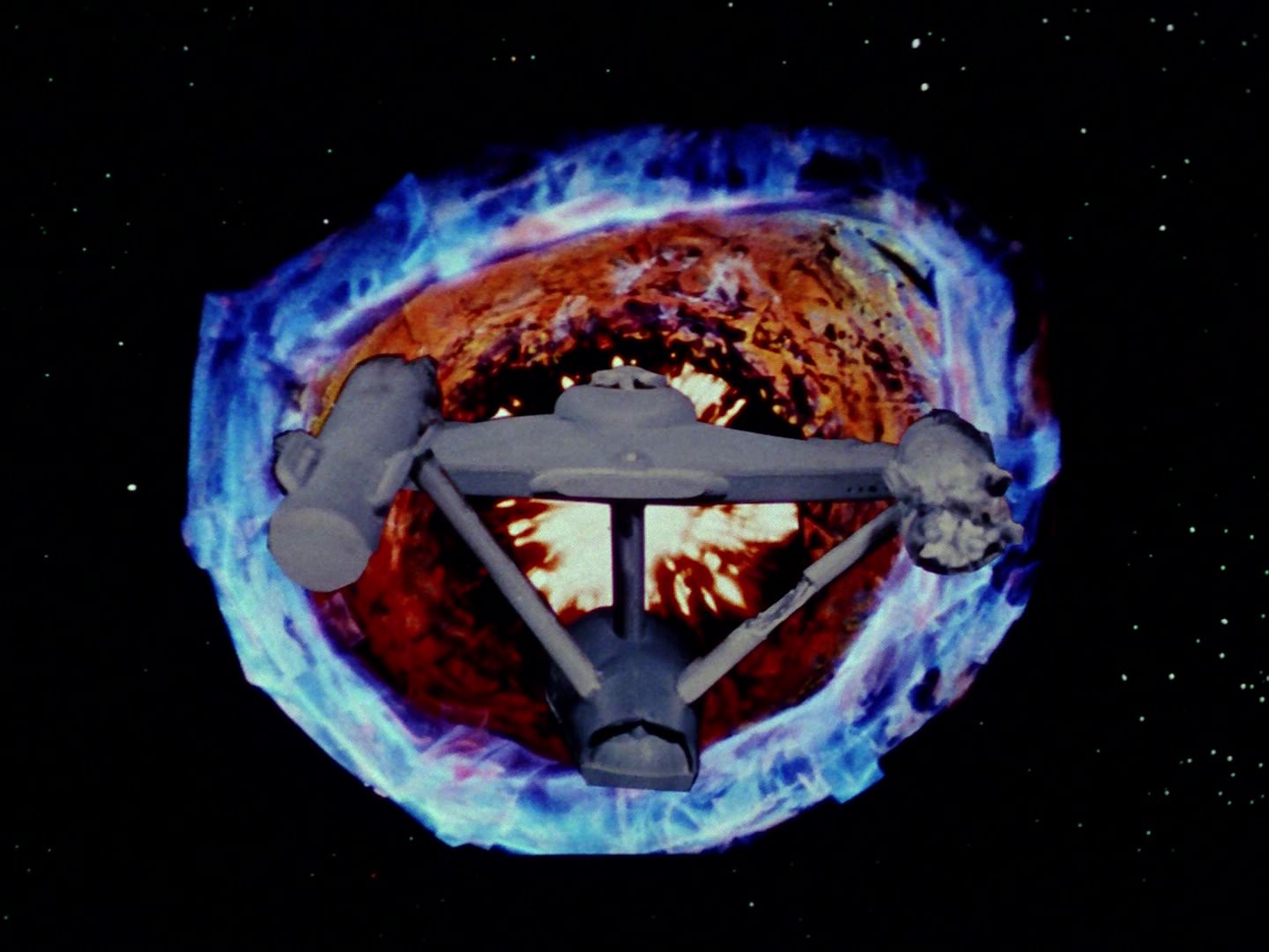 ariane179254_StarTrek_2x06_TheDoomsdayMachine_3240.jpg