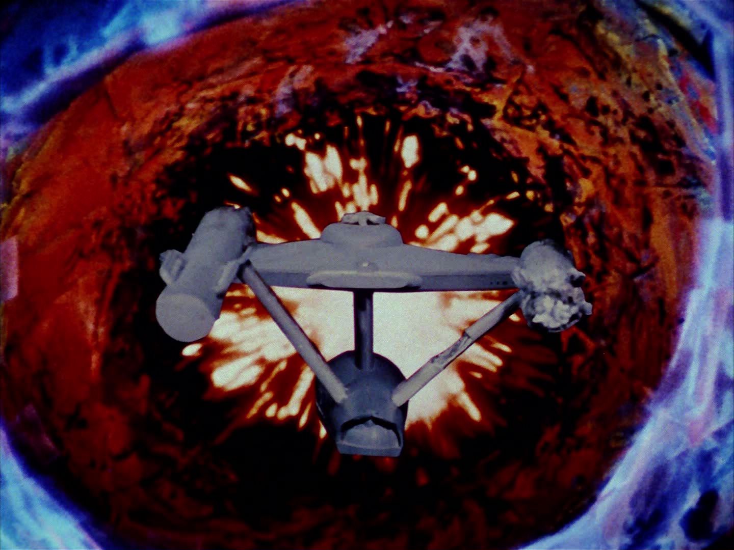 ariane179254_StarTrek_2x06_TheDoomsdayMachine_3246.jpg