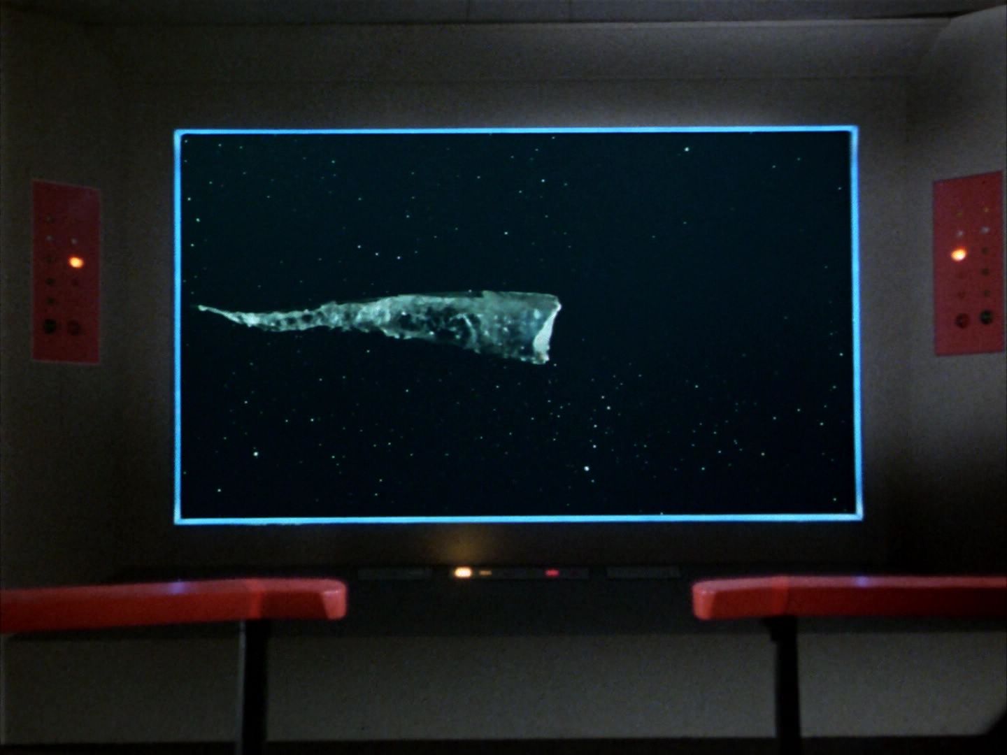ariane179254_StarTrek_2x06_TheDoomsdayMachine_3292.jpg