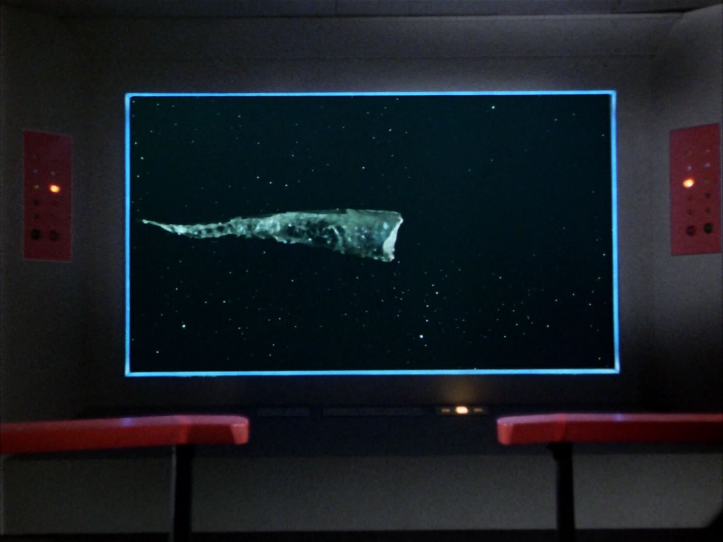ariane179254_StarTrek_2x06_TheDoomsdayMachine_3294.jpg