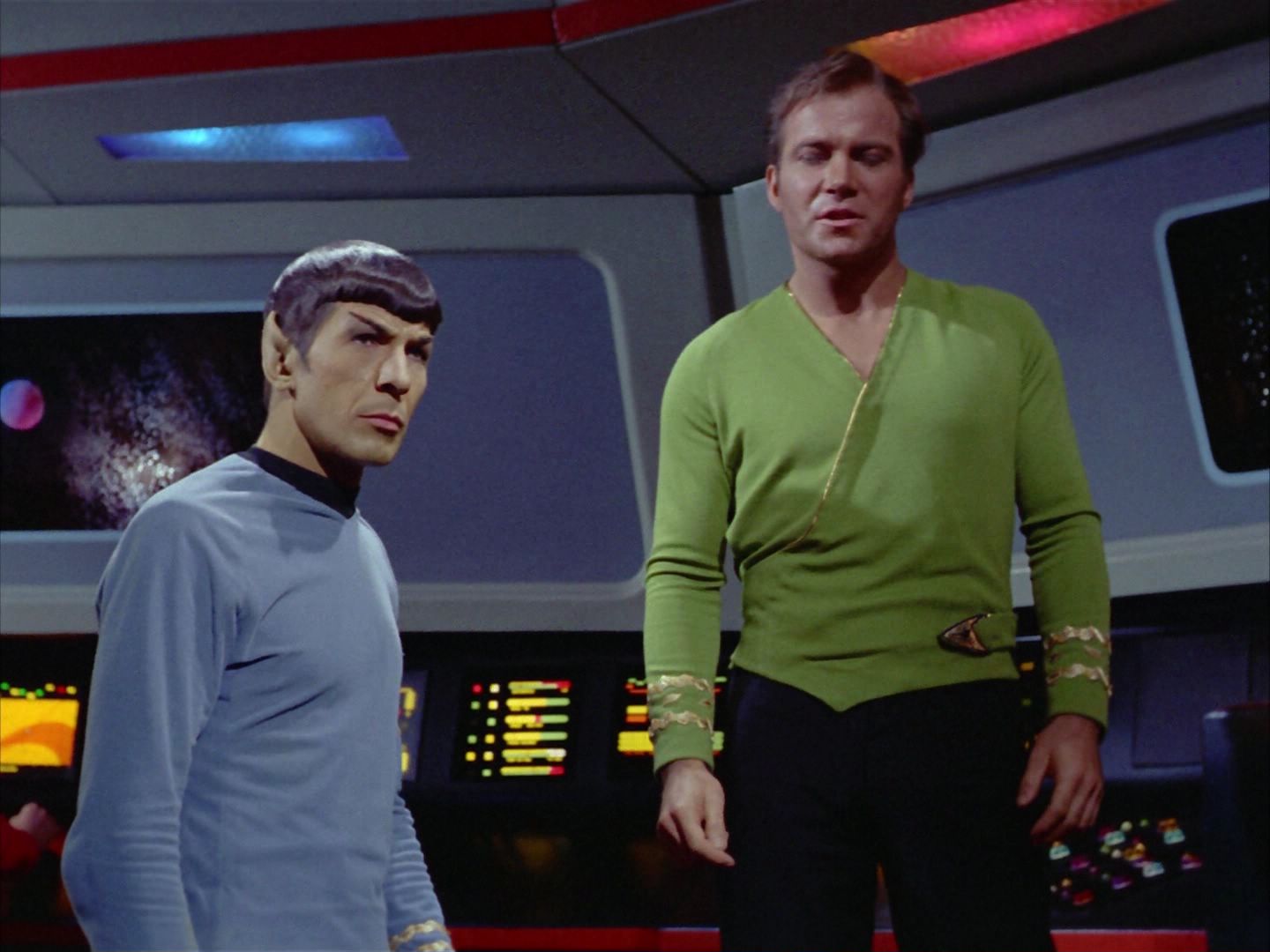 ariane179254_StarTrek_2x06_TheDoomsdayMachine_3319.jpg