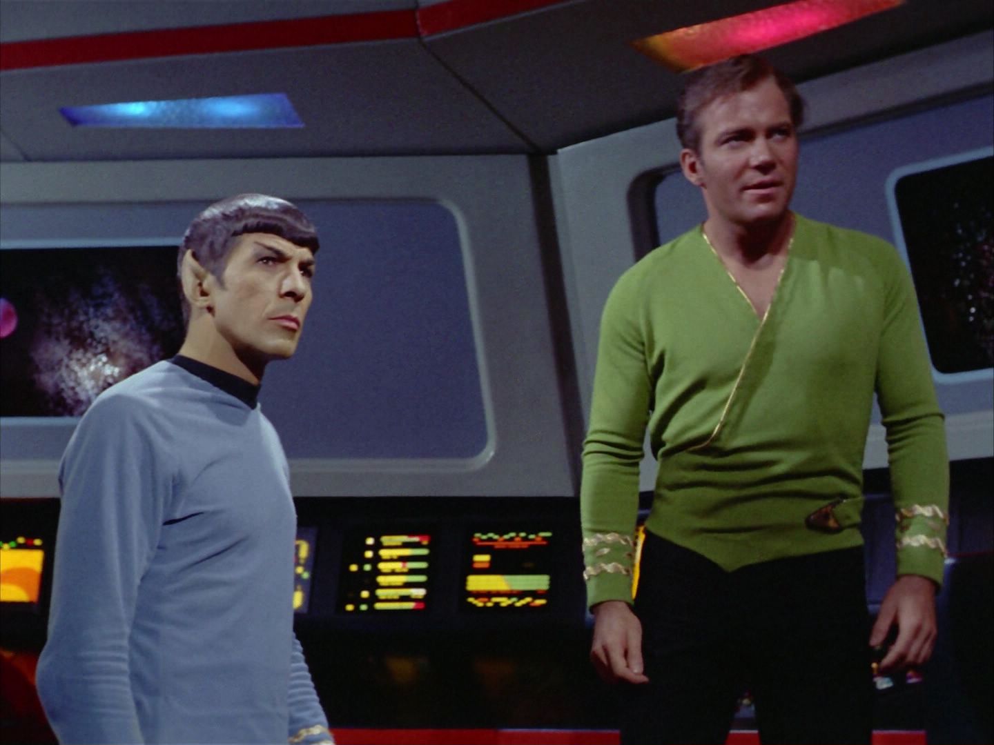 ariane179254_StarTrek_2x06_TheDoomsdayMachine_3324.jpg
