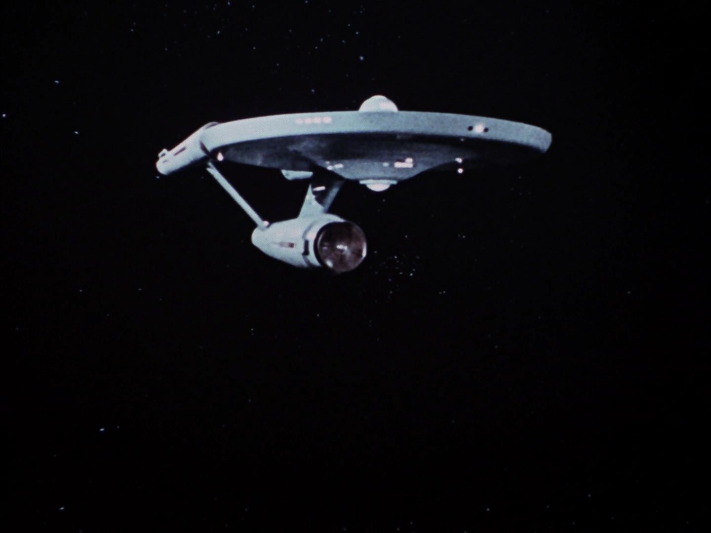ariane179254_StarTrek_2x06_TheDoomsdayMachine_3381.jpg