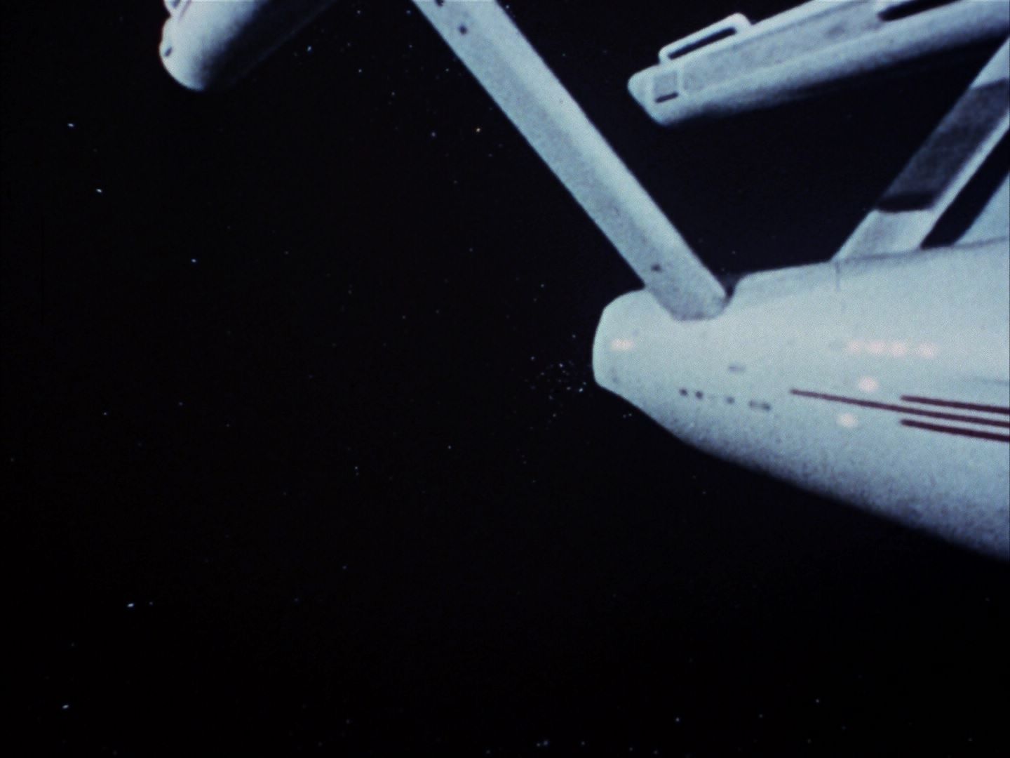 ariane179254_StarTrek_2x06_TheDoomsdayMachine_3384.jpg