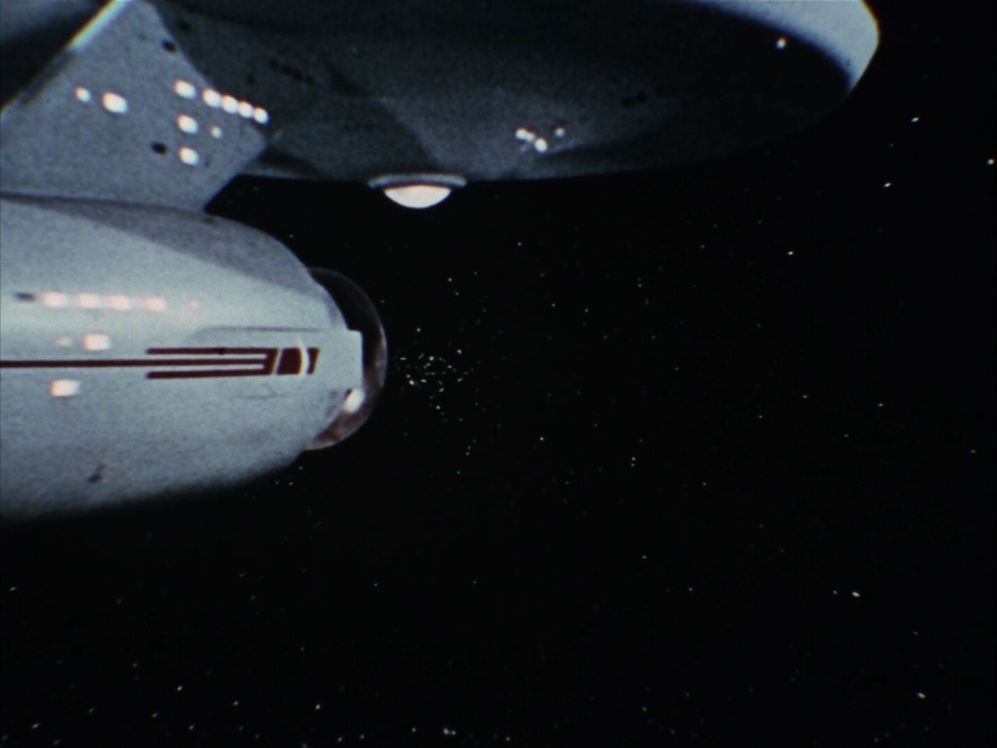 ariane179254_StarTrek_2x06_TheDoomsdayMachine_3385.jpg