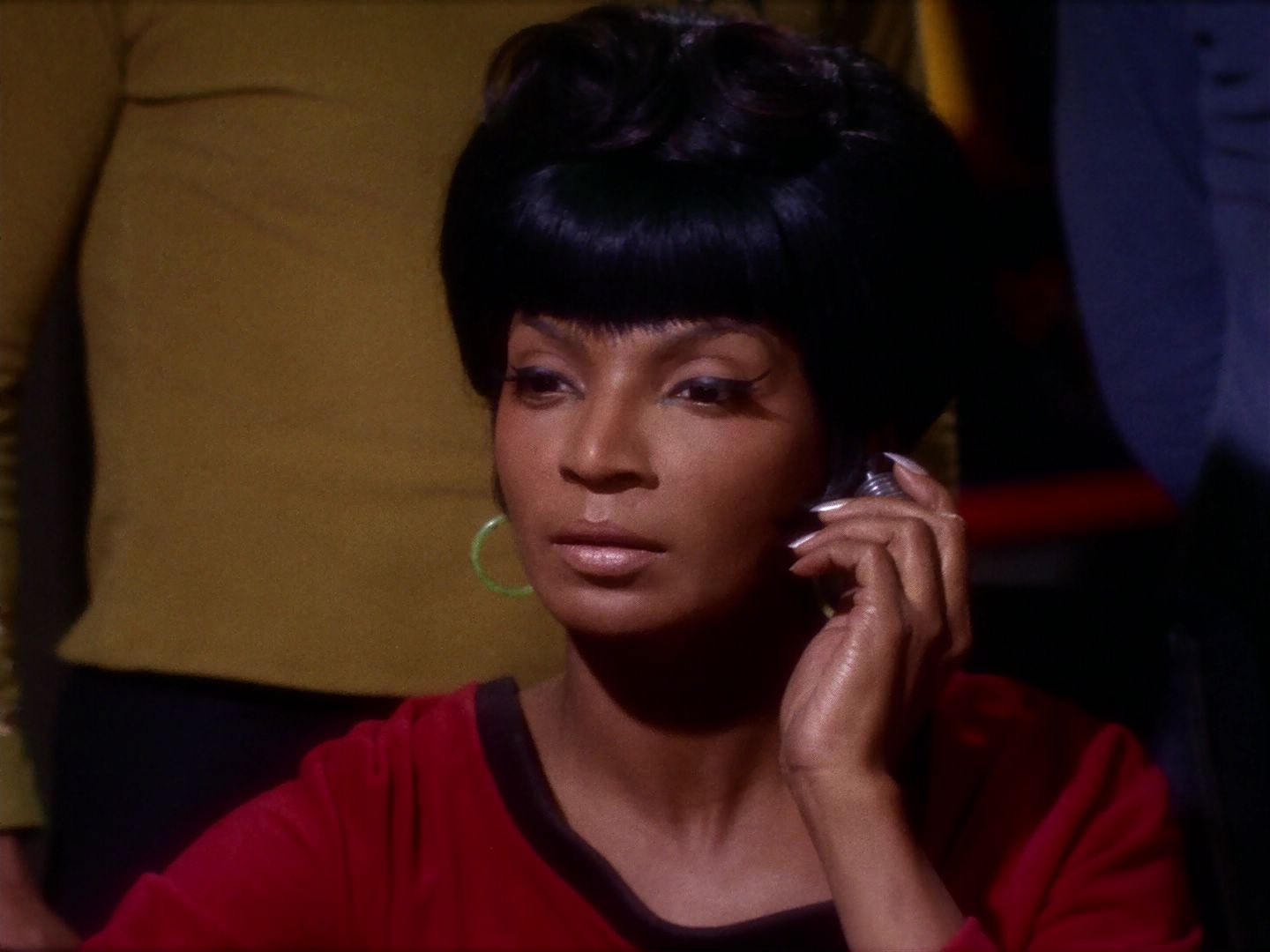 ariane179254_StarTrek_2x07_Catspaw_0038.jpg