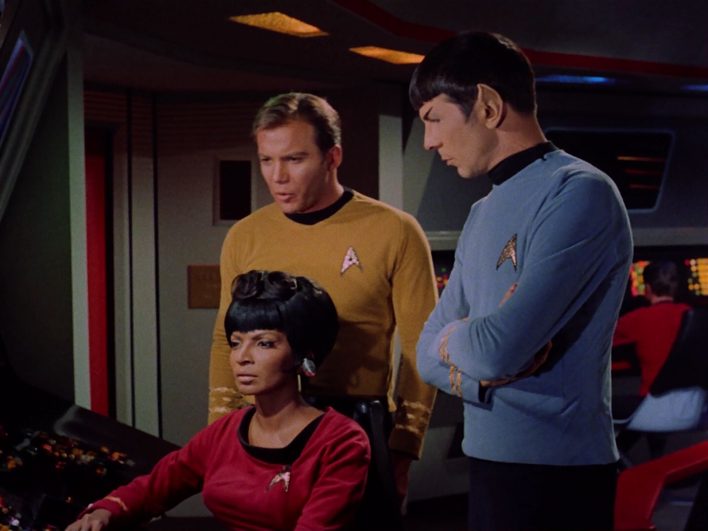 ariane179254_StarTrek_2x07_Catspaw_0063.jpg