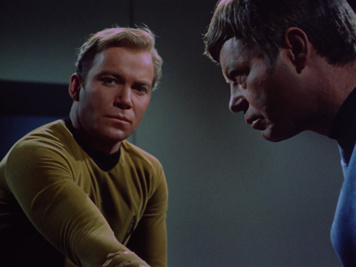 ariane179254_StarTrek_2x07_Catspaw_0129.jpg