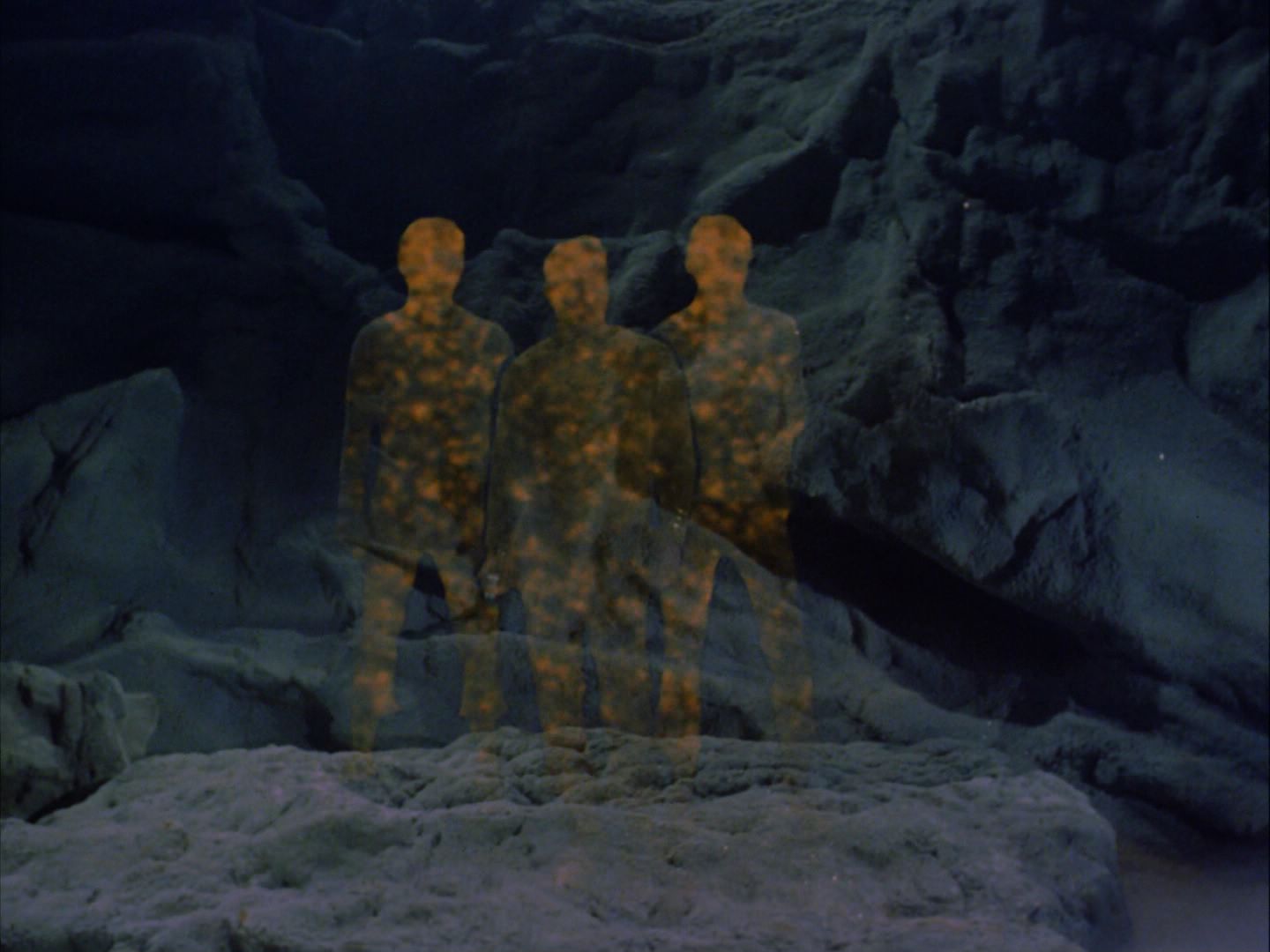 ariane179254_StarTrek_2x07_Catspaw_0242.jpg