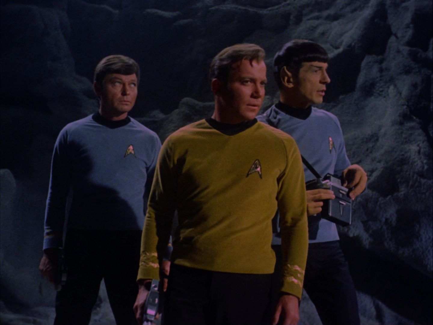ariane179254_StarTrek_2x07_Catspaw_0259.jpg