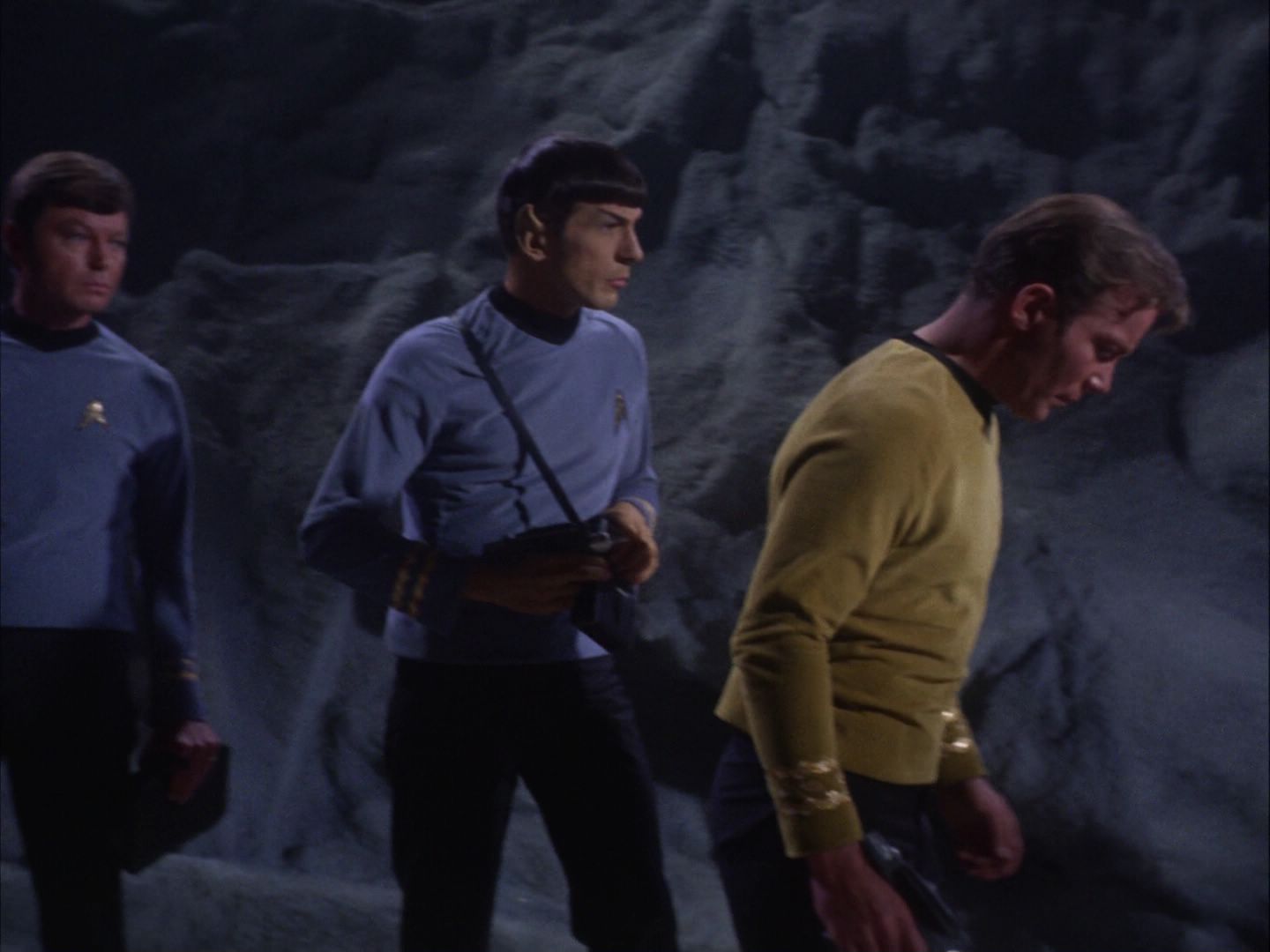 ariane179254_StarTrek_2x07_Catspaw_0278.jpg