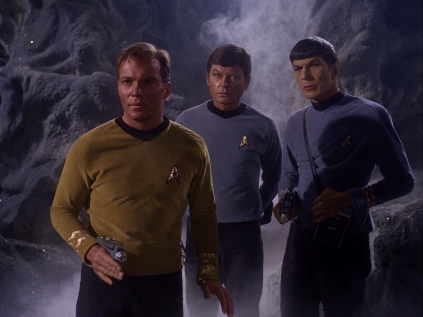 ariane179254_StarTrek_2x07_Catspaw_0428.jpg