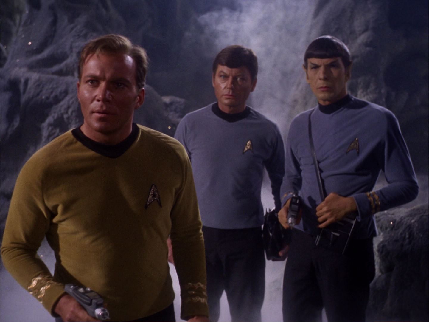 ariane179254_StarTrek_2x07_Catspaw_0431.jpg