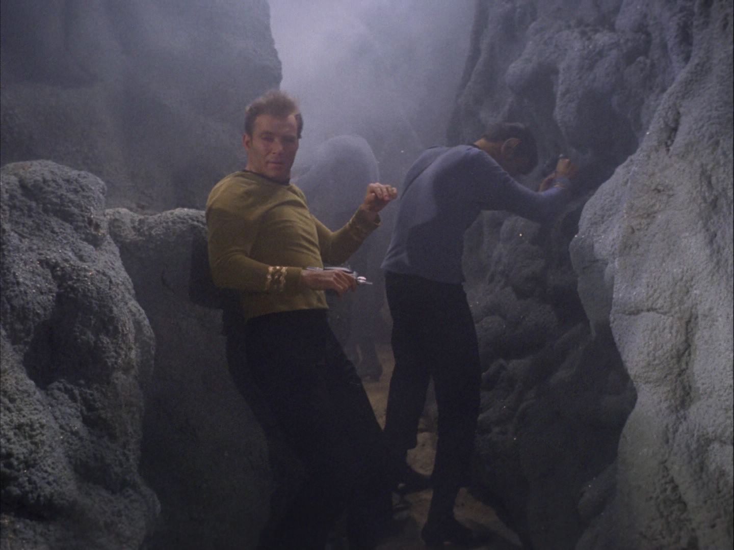 ariane179254_StarTrek_2x07_Catspaw_0559.jpg