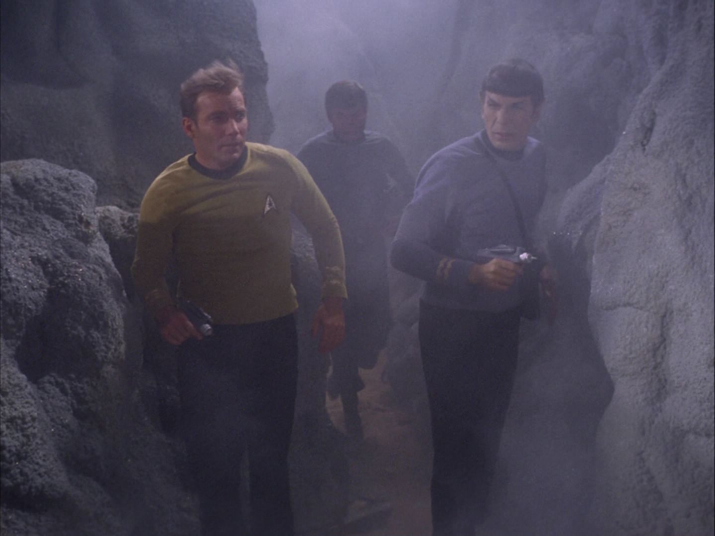 ariane179254_StarTrek_2x07_Catspaw_0566.jpg
