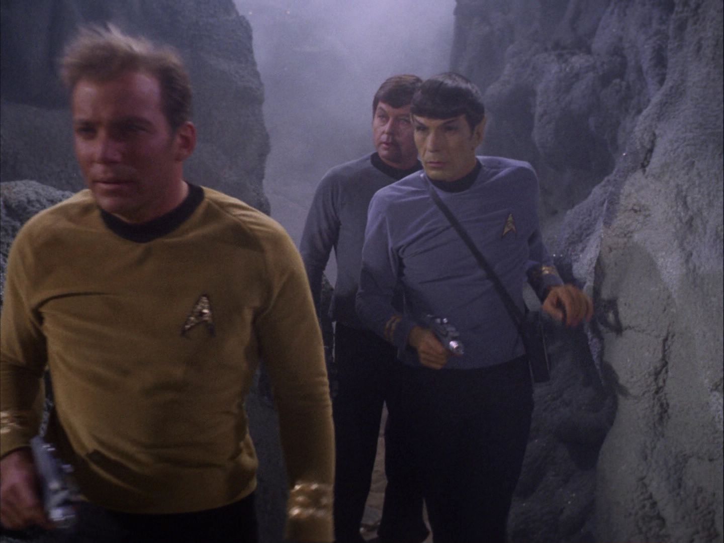 ariane179254_StarTrek_2x07_Catspaw_0577.jpg