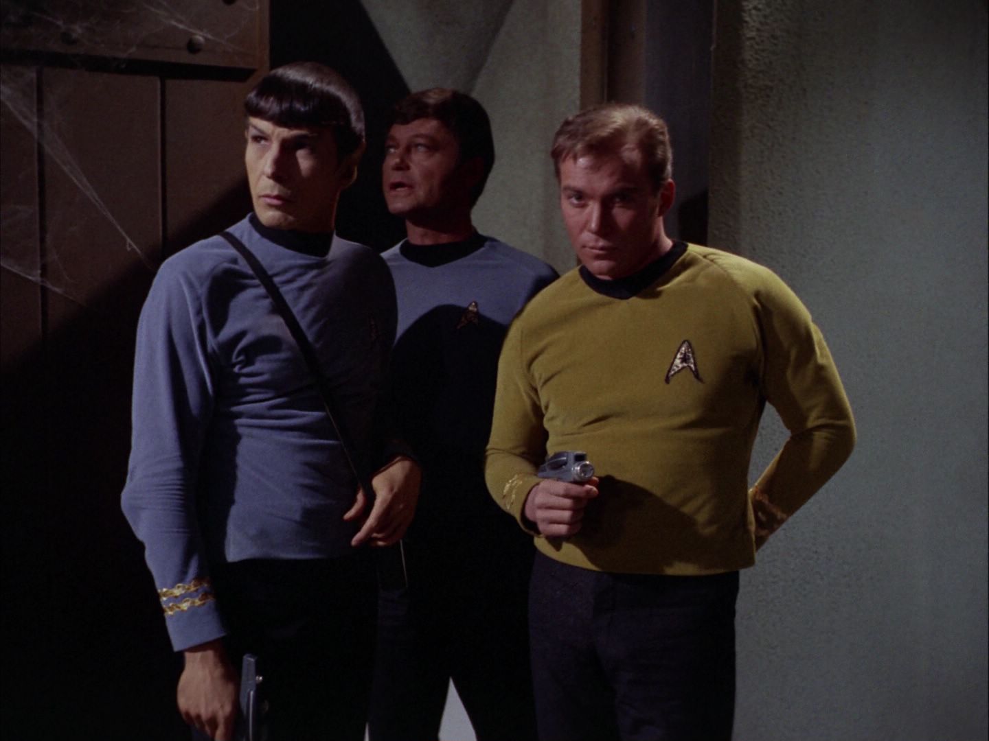 ariane179254_StarTrek_2x07_Catspaw_0747.jpg