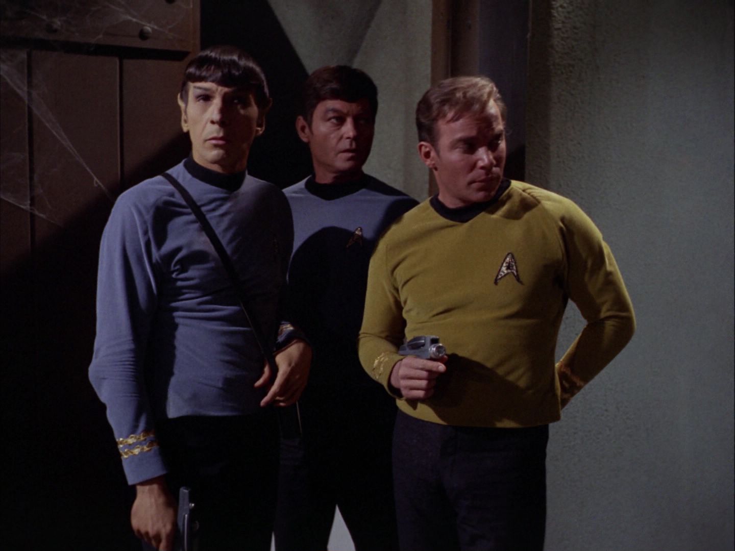 ariane179254_StarTrek_2x07_Catspaw_0749.jpg