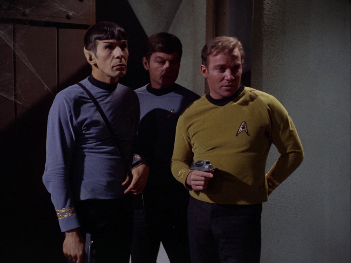 ariane179254_StarTrek_2x07_Catspaw_0751.jpg