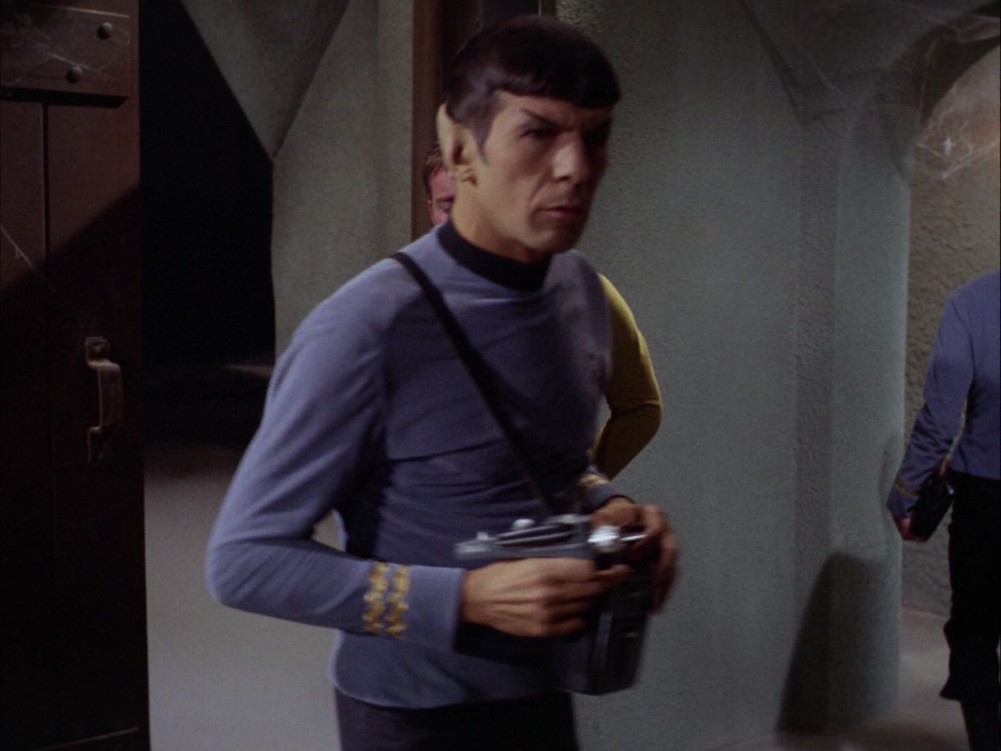 ariane179254_StarTrek_2x07_Catspaw_0773.jpg