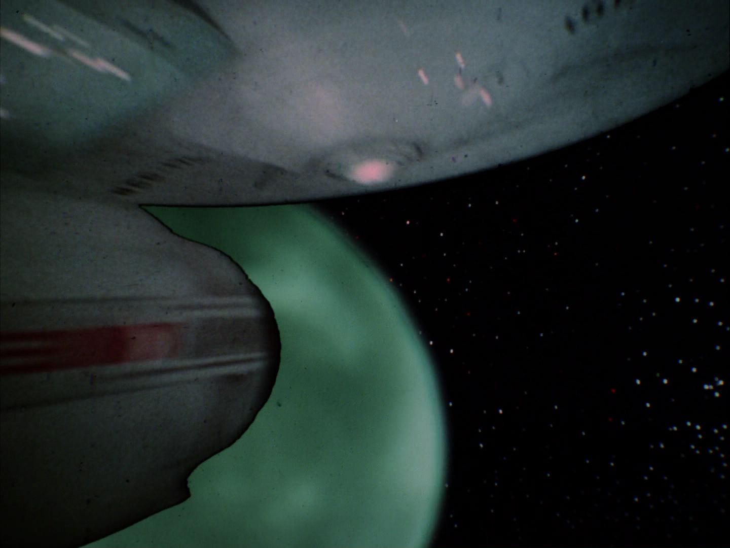 ariane179254_StarTrek_2x07_Catspaw_0776.jpg