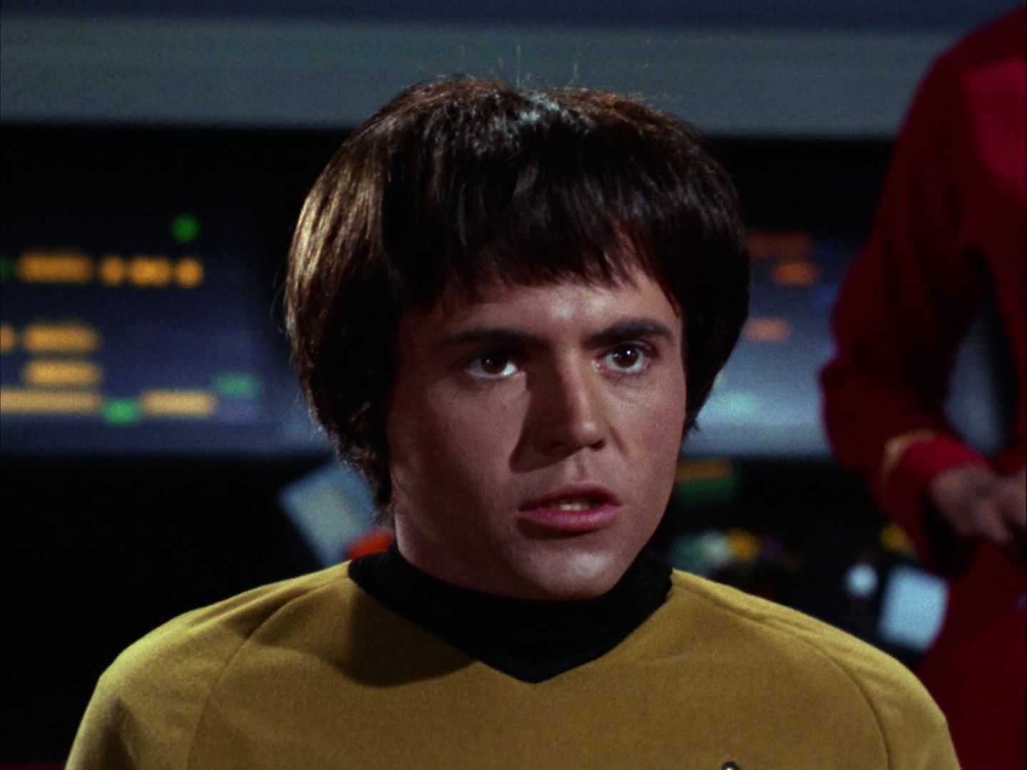 ariane179254_StarTrek_2x07_Catspaw_0794.jpg