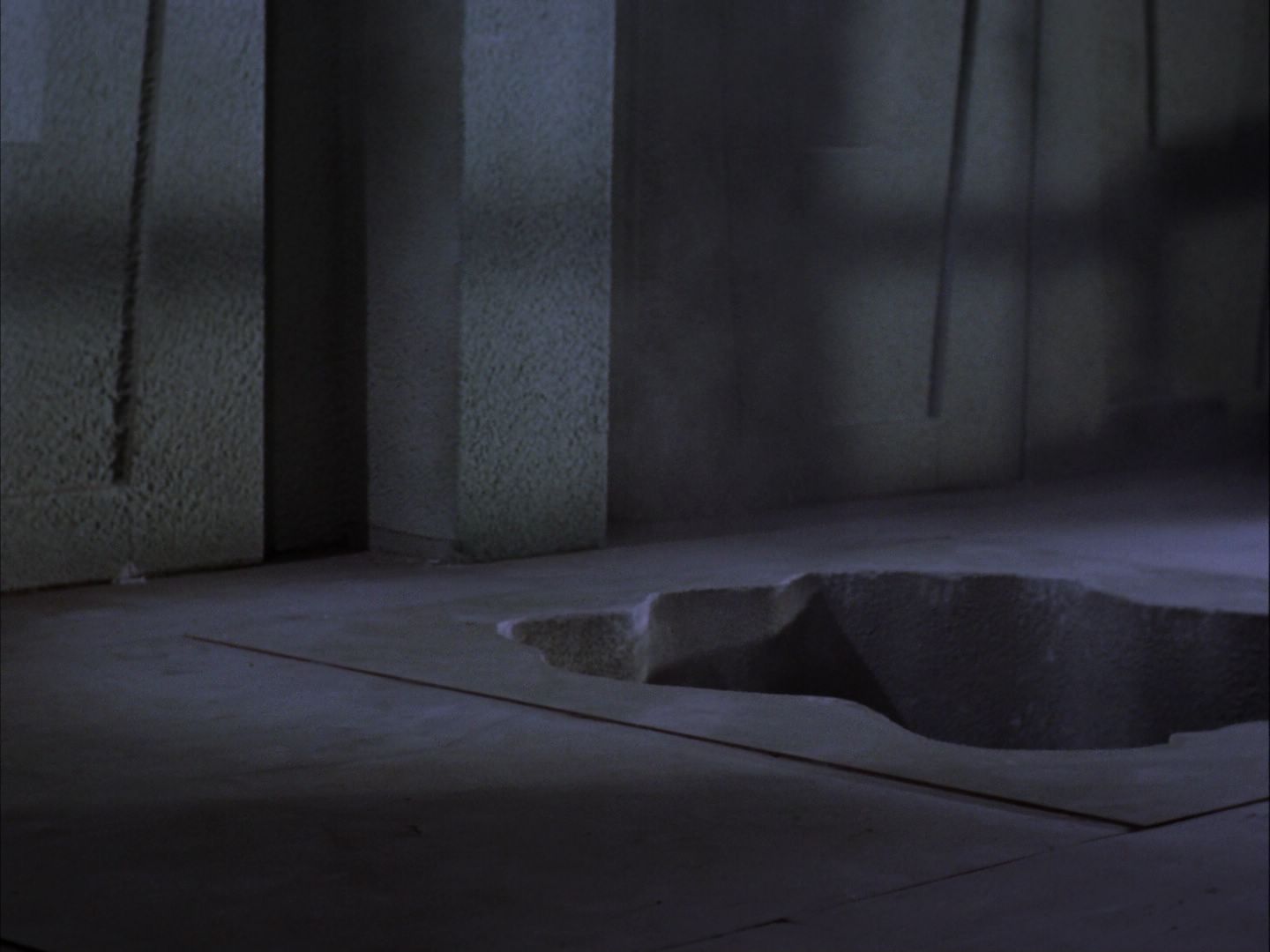 ariane179254_StarTrek_2x07_Catspaw_0897.jpg