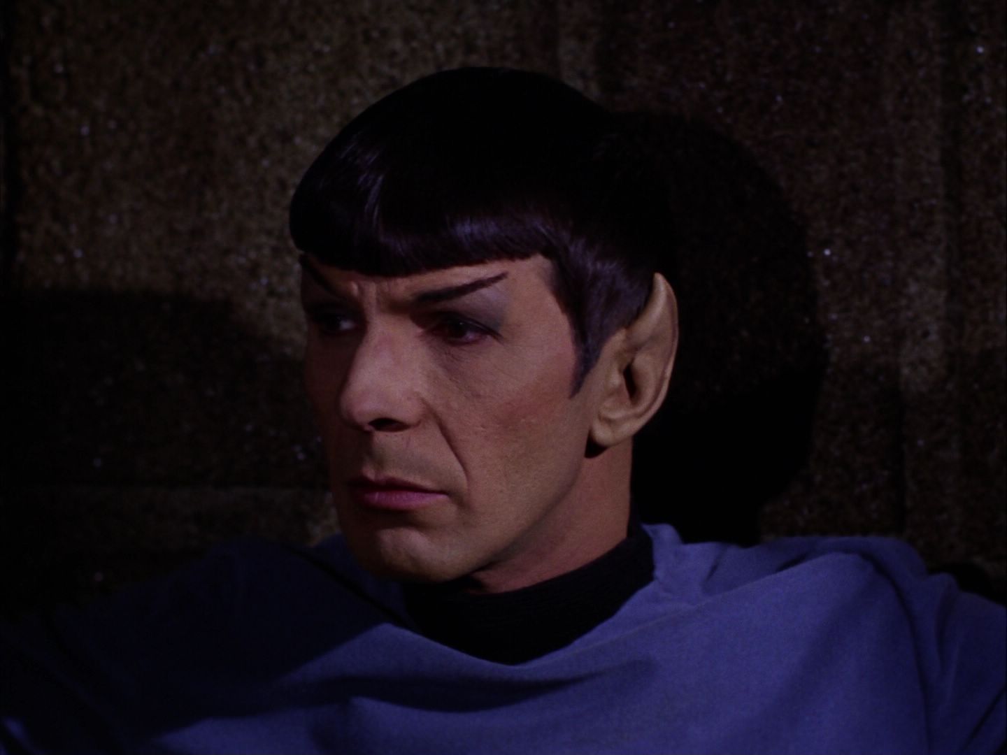 ariane179254_StarTrek_2x07_Catspaw_1021.jpg