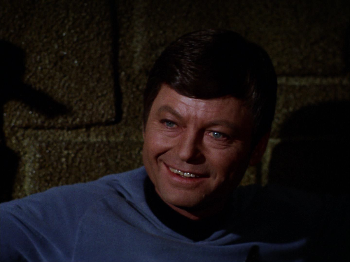 ariane179254_StarTrek_2x07_Catspaw_1039.jpg