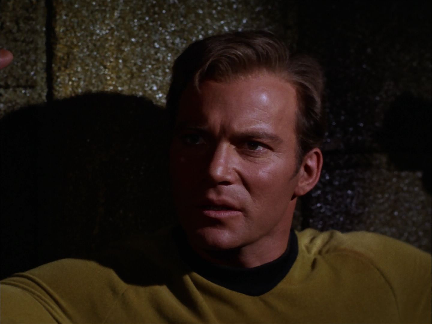 ariane179254_StarTrek_2x07_Catspaw_1079.jpg