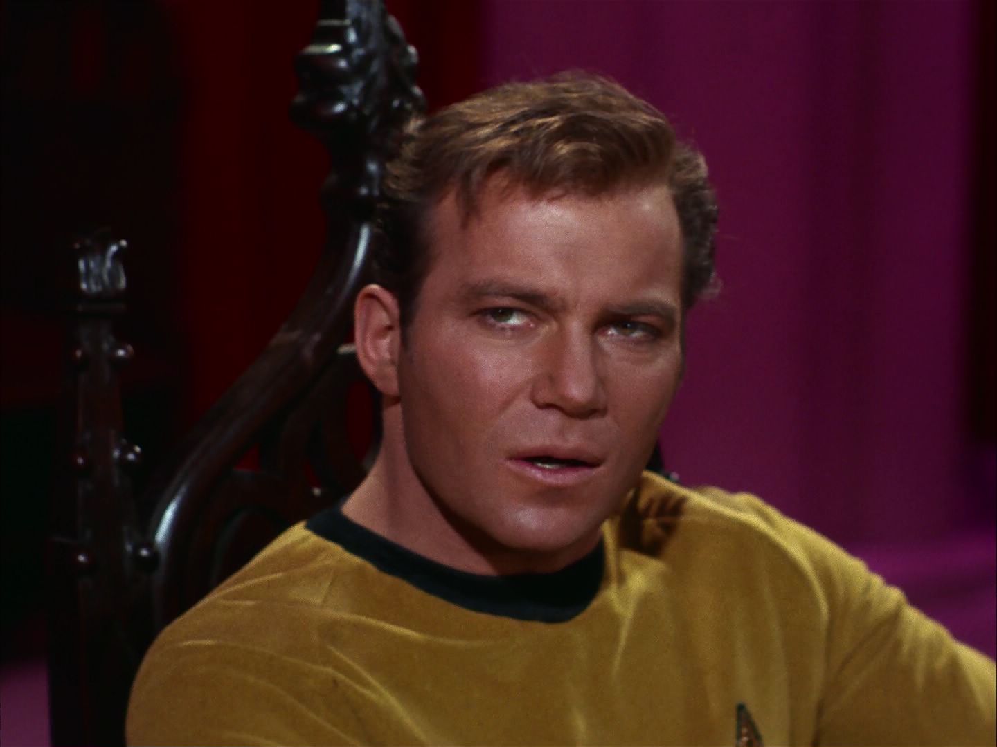 ariane179254_StarTrek_2x07_Catspaw_1419.jpg