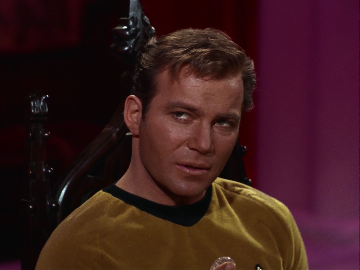 ariane179254_StarTrek_2x07_Catspaw_1463.jpg