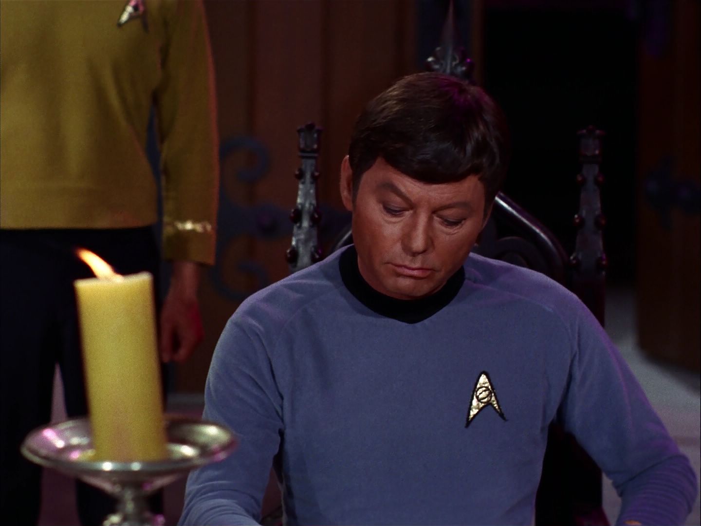 ariane179254_StarTrek_2x07_Catspaw_1495.jpg