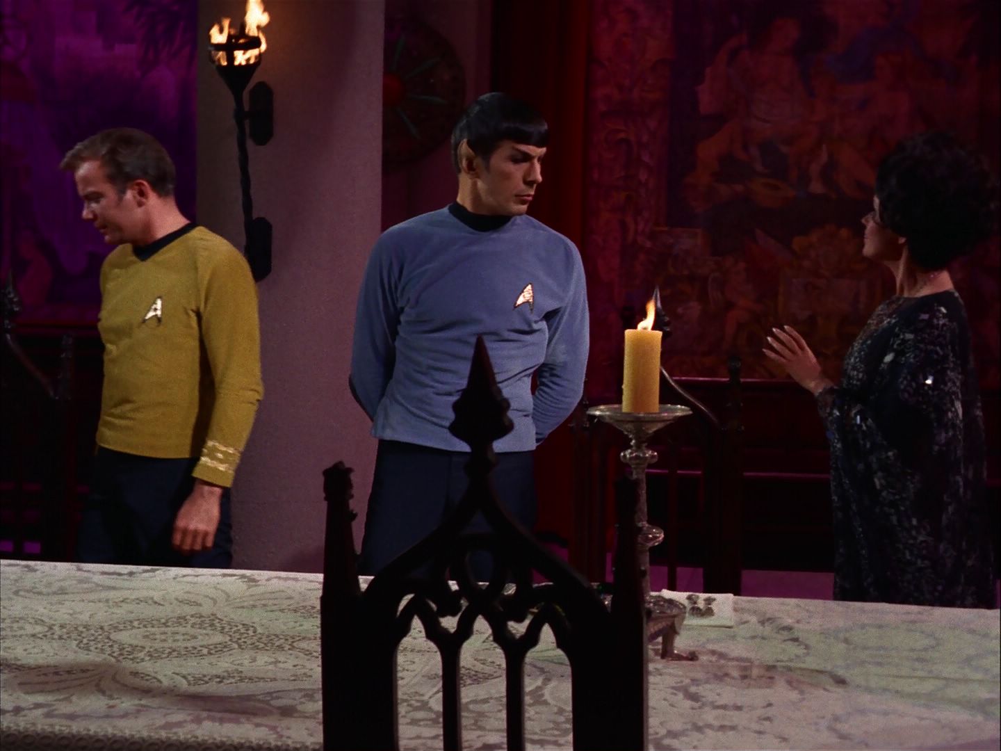 ariane179254_StarTrek_2x07_Catspaw_1624.jpg